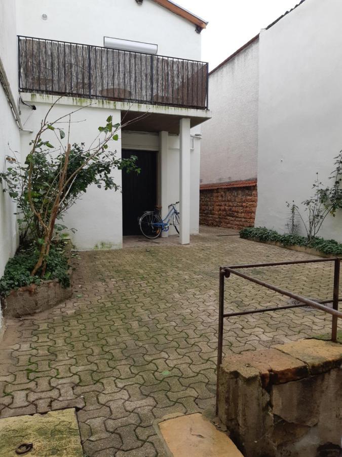 Rnb Locations Macon Apartment Exterior photo